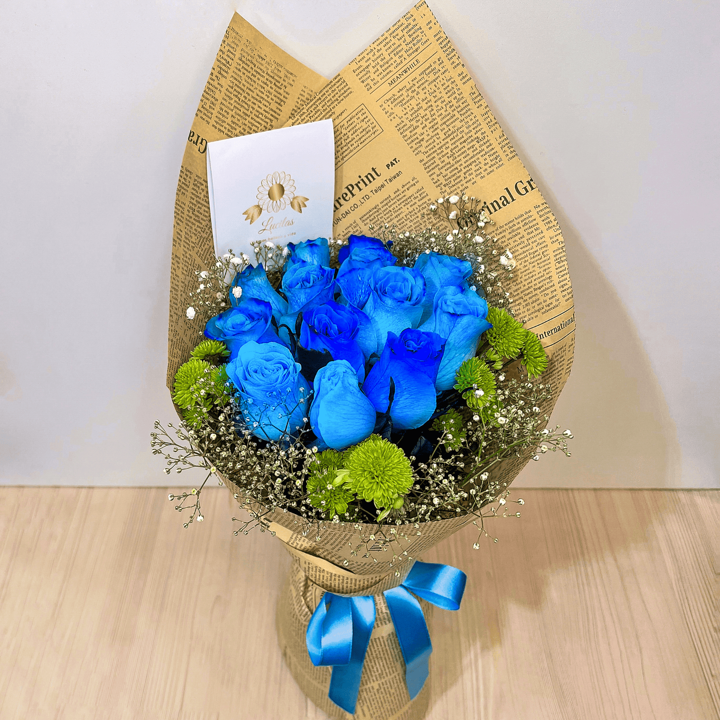 Ramo de Rosas Azules – Intensidad y Distinción