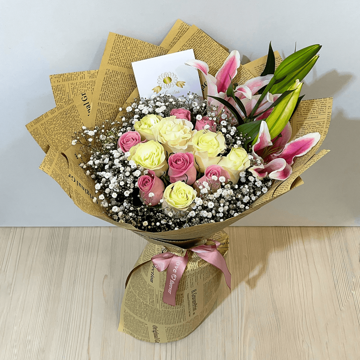 Ramos de Rosas y Lirios