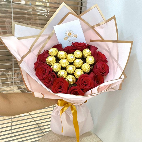 Ramo de Rosas con Chocolates