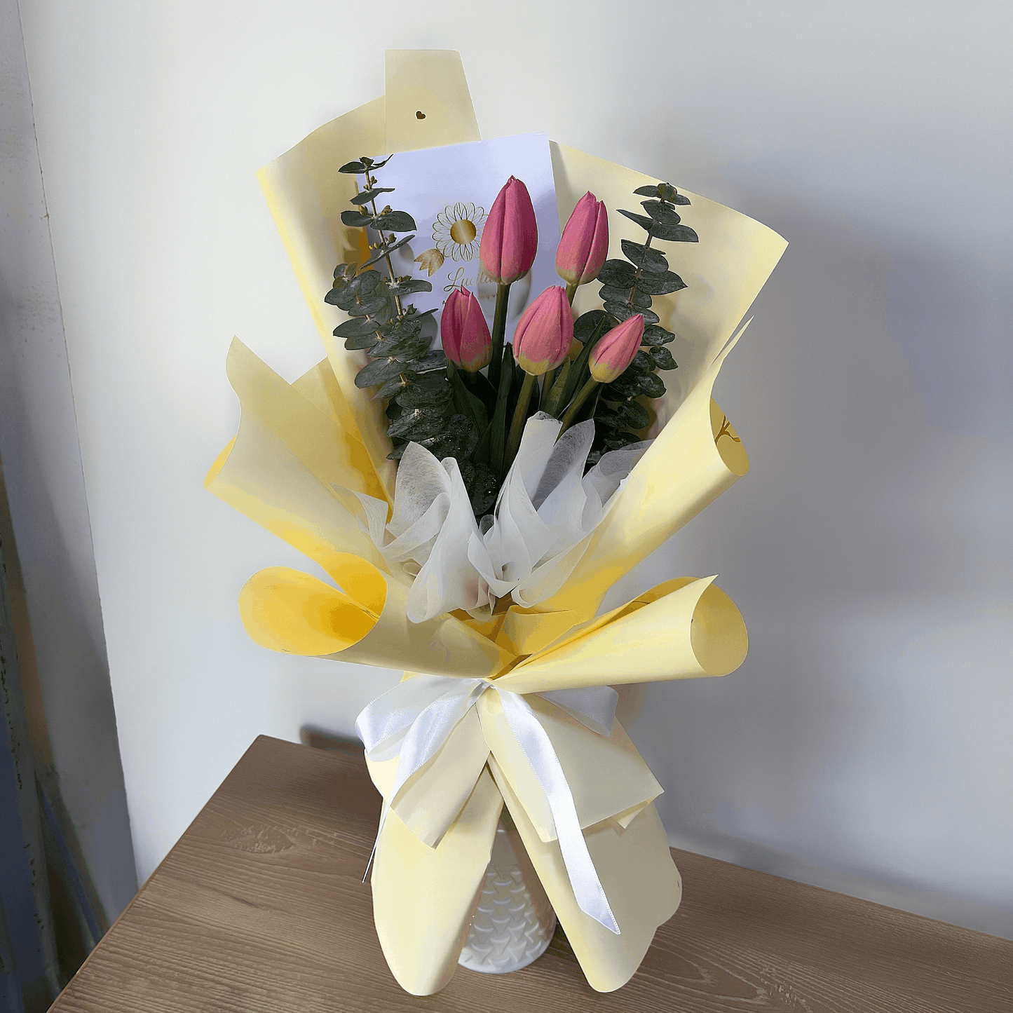 Ramo de Tulipanes – Delicadeza y Elegancia Natural